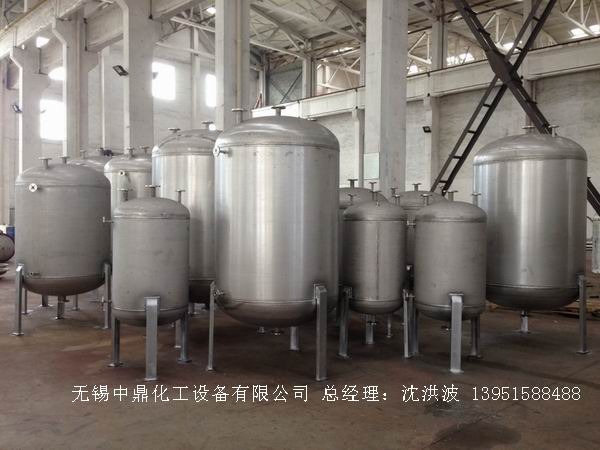 不銹鋼立式儲罐、碳鋼立式儲罐、立式儲罐 